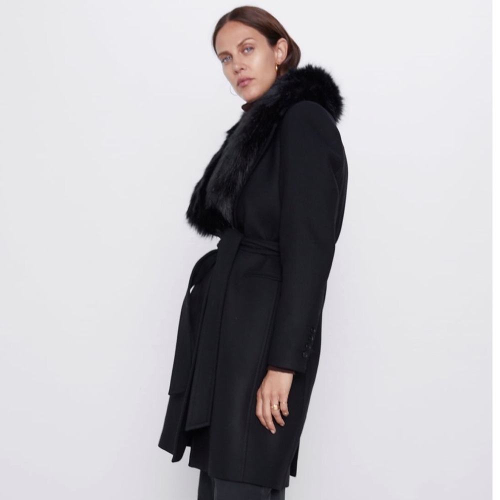 LAST 1!🔥ZARA COAT WITH FAUX FUR COLLAR - Picture 8 of 12